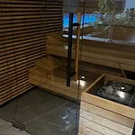 Cracow Old Town Luxury Apartments, Pool & Gym & Sauna & Parking & 24H Self Check-In