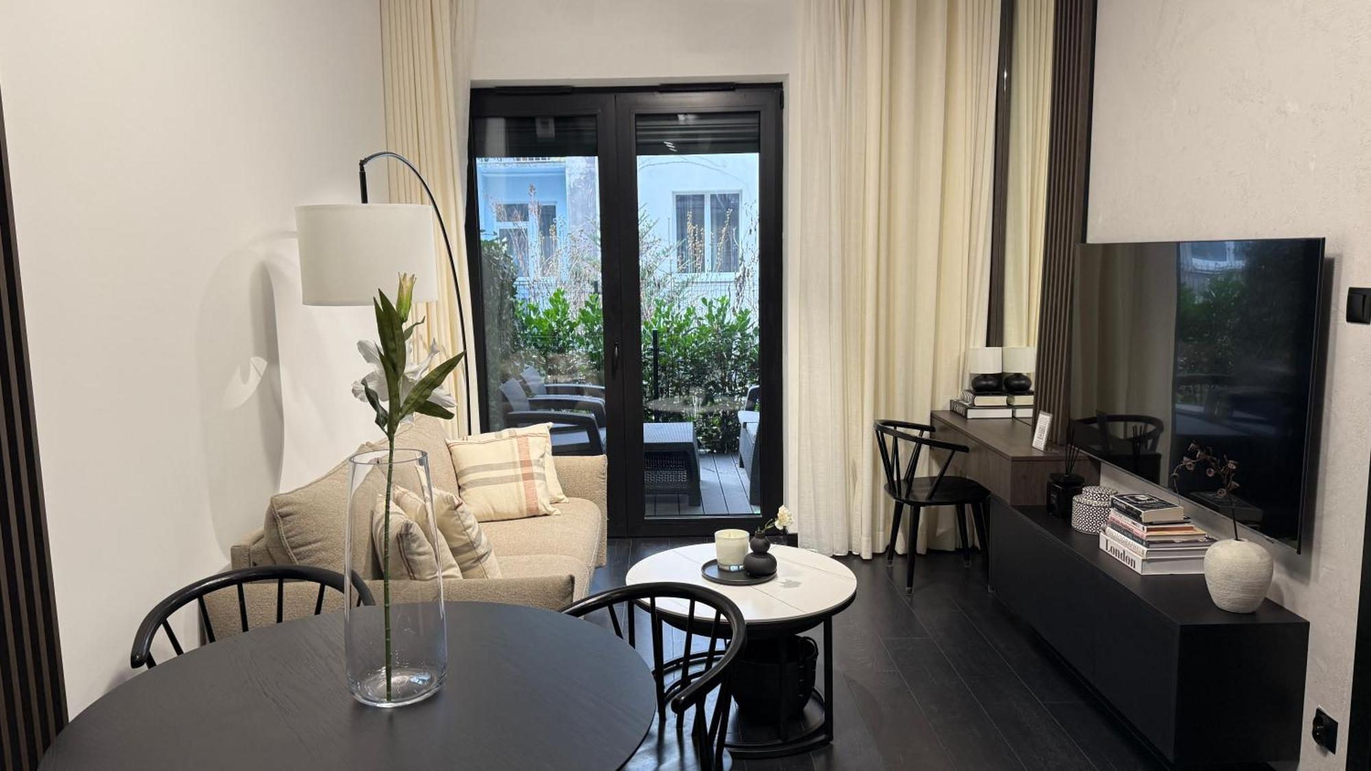 Apartament Cracow Old Town Luxury Apartments, Pool & Gym & Sauna & Parking & 24h Self Check-in Kraków