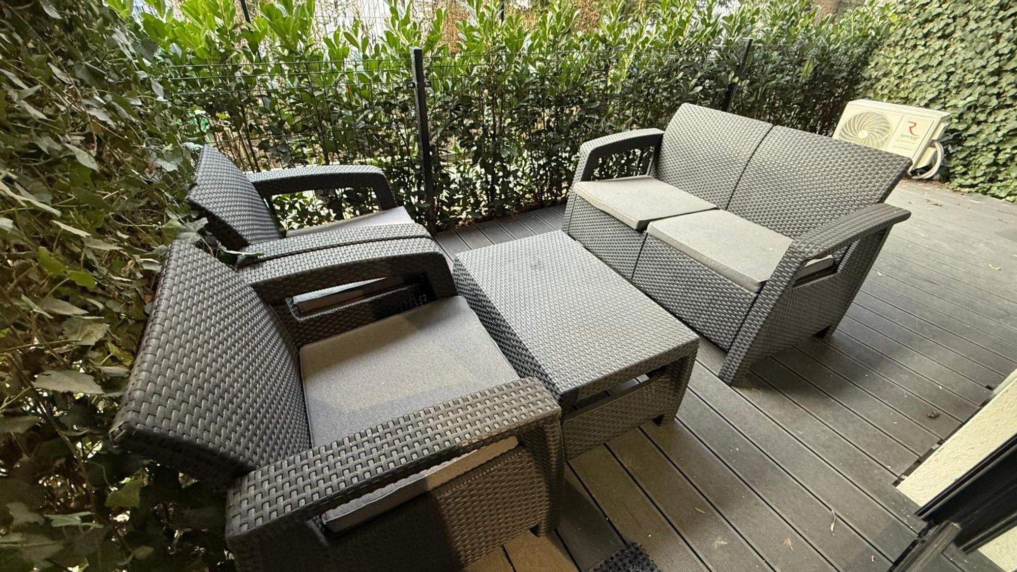 Cracow Old Town Luxury Apartments, Pool & Gym & Sauna & Parking & 24h Self Check-in